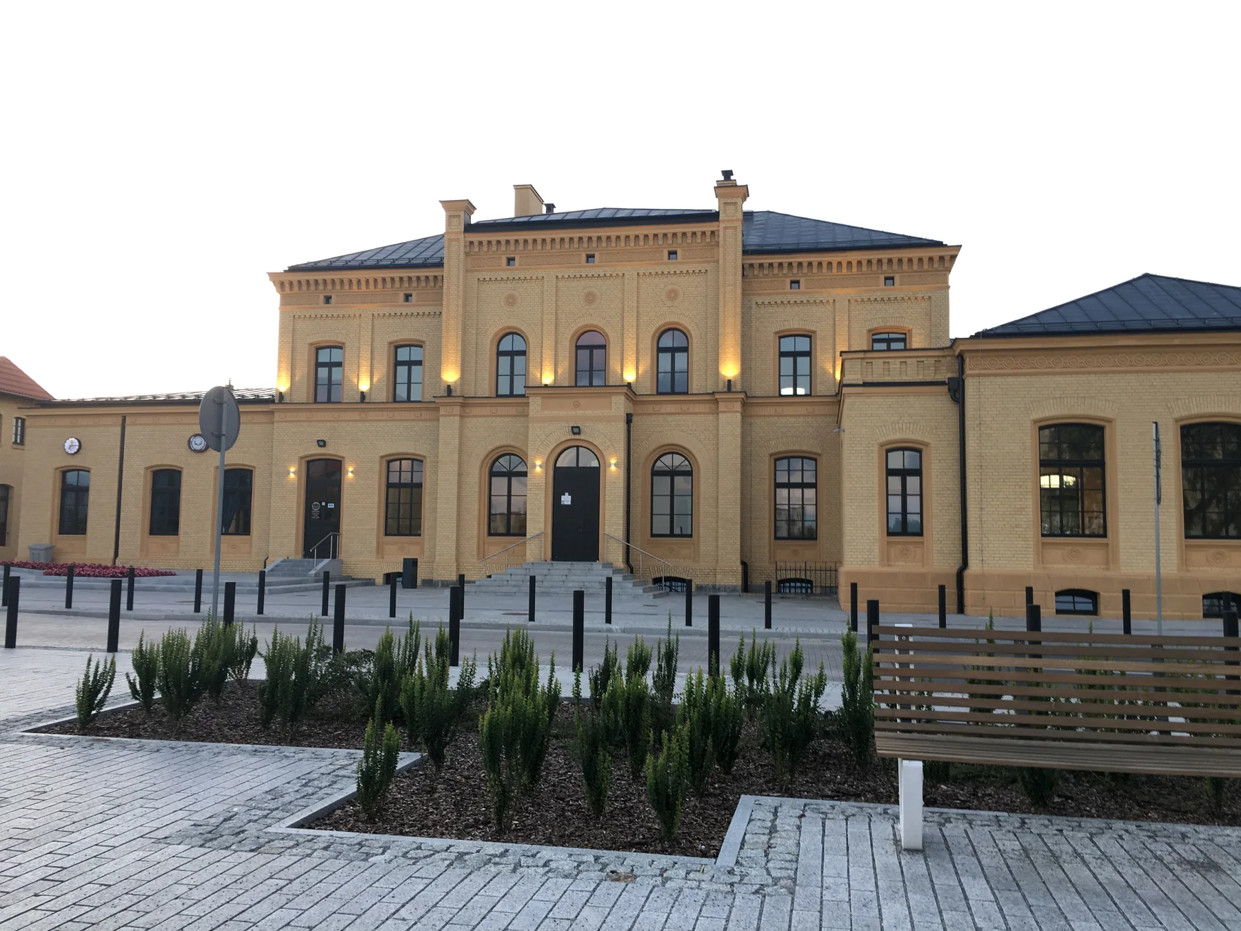 Dworzec i Aleja Wojska Polskiego